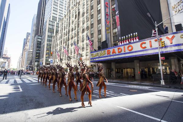 Photo Flash: The Rockettes Prance in CHRISTMAS IN AUGUST Outside Radio City Image