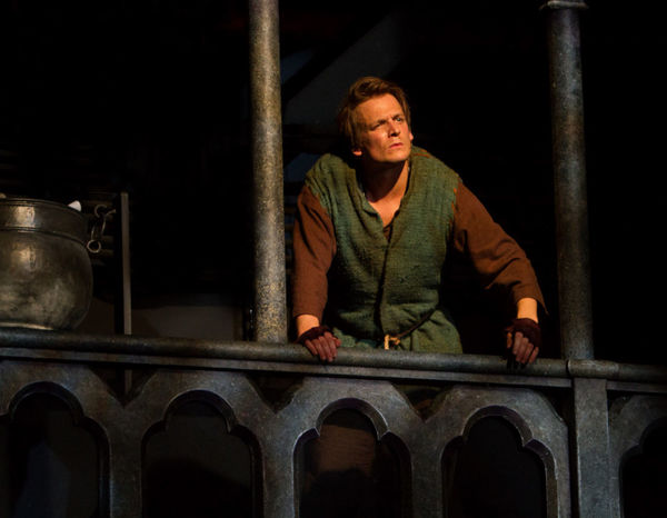 Photo Flash: First Look at Deaf Actor John McGinty, Lesli Margherita, Mark Jacoby and More in HUNCHBACK at Music Circus 