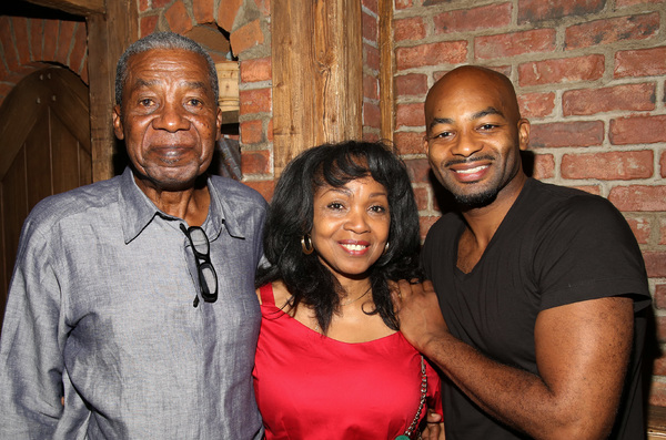 Brandon Victor Dixon with his father and mother  Photo