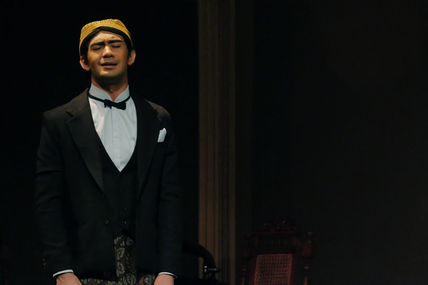 Review: BUNGA PENUTUP ABAD at Jakarta Art Building  Image