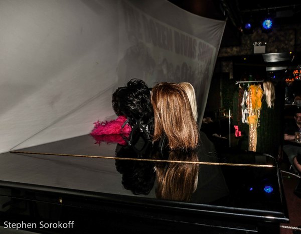 Photo Coverage: Dorothy Bishop brings The Dozen Divas Show to the Metropolitan Room Image