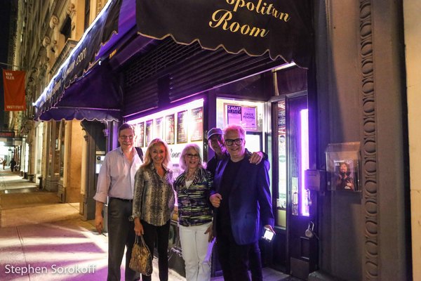 Photo Coverage: Dorothy Bishop brings The Dozen Divas Show to the Metropolitan Room Image