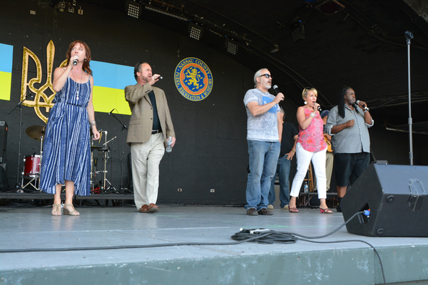 Photo Coverage: Neil Berg's 100 Years of Broadway at The Harry Chapin Lakeside Theater Image