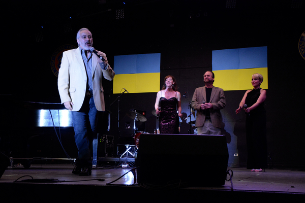 Photo Coverage: Neil Berg's 100 Years of Broadway at The Harry Chapin Lakeside Theater Image