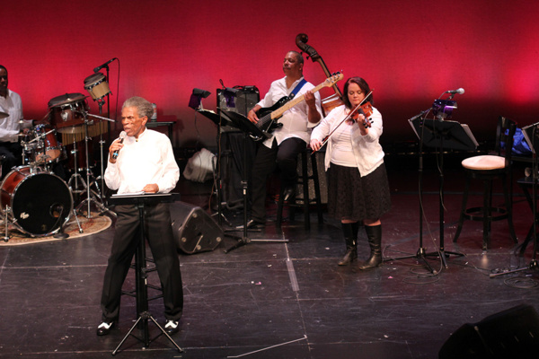 Photo Flash: Chicago Turns Out for André De Shields' CONFESSIONS OF A P.I.M.P. at Victory Gardens Image