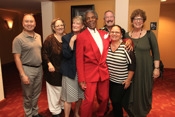 Photo Flash: Chicago Turns Out for André De Shields' CONFESSIONS OF A P.I.M.P. at Victory Gardens Image