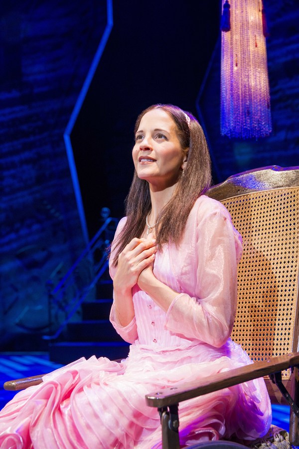 Photo Flash: First Look at Anita Dobson and The New Cast of WICKED Image