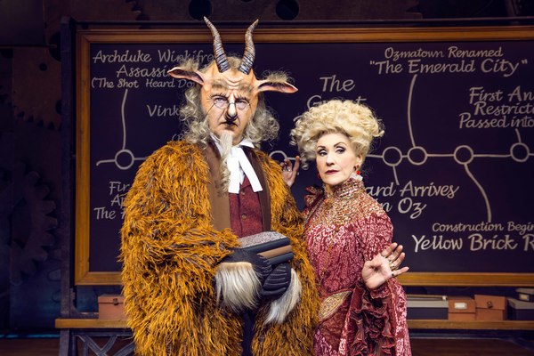 Photo Flash: First Look at Anita Dobson and The New Cast of WICKED Image