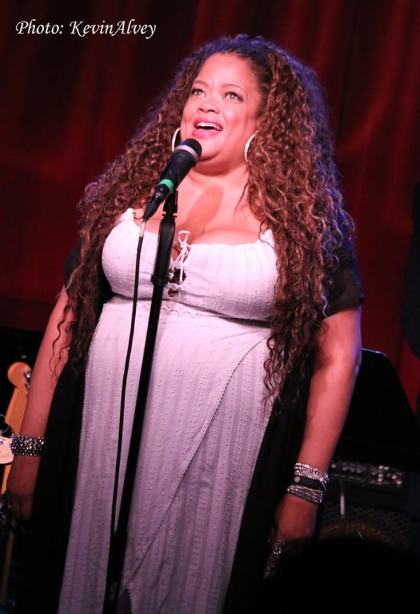 Photo Flash: Natalie Douglas Sings Stevie Wonder & Stevie Nicks at Birdland Image