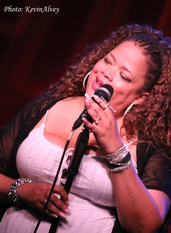Photo Flash: Natalie Douglas Sings Stevie Wonder & Stevie Nicks at Birdland Image