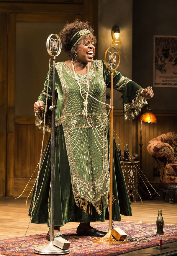 Photo Flash: First Look at Lillias White and More in MA RAINEY'S BLACK BOTTOM at the Taper Image