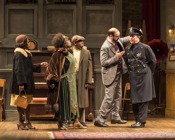 Photo Flash: First Look at Lillias White and More in MA RAINEY'S BLACK BOTTOM at the Taper Image