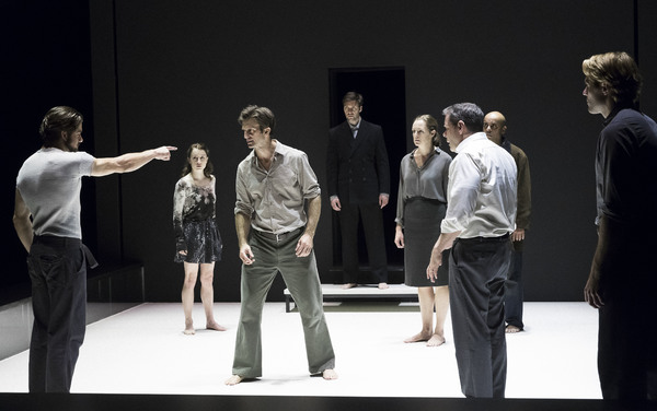 Photo Flash: Arthur Miller's A VIEW FROM THE BRIDGE at the Ahmanson Image