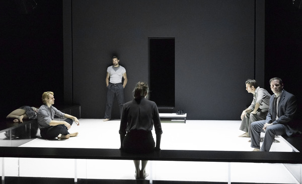 Photo Flash: Arthur Miller's A VIEW FROM THE BRIDGE at the Ahmanson Image
