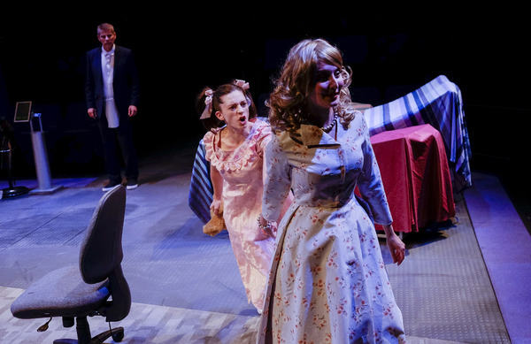 Photo Flash: Production Images from Alan Ayckbourn's HENCEFORWARD, Directed by Ayckbourn Himself! Image