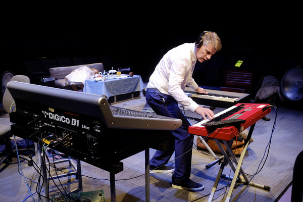 Photo Flash: Production Images from Alan Ayckbourn's HENCEFORWARD, Directed by Ayckbourn Himself! Image