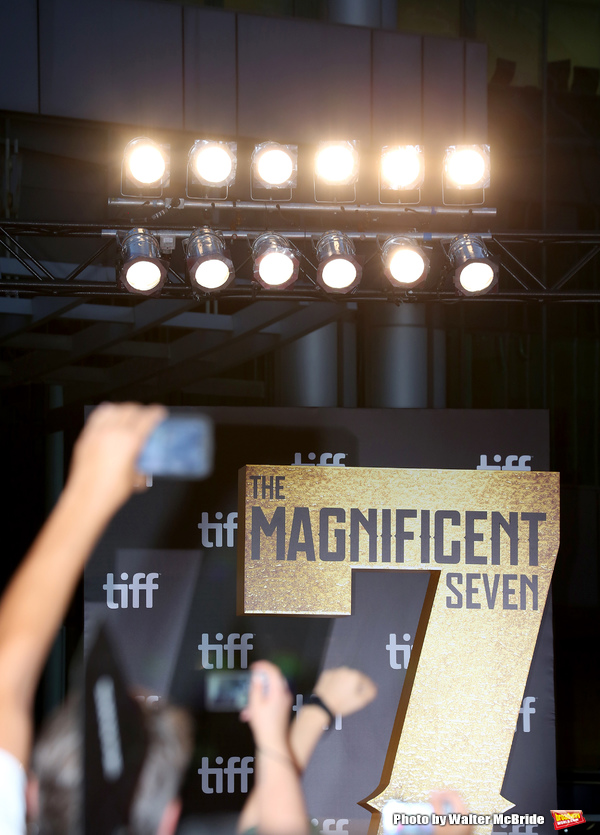 Photo Coverage: Denzel Washington & More Attend THE MAGNIFICENT SEVEN Red Carpet Gala Opening Night 
