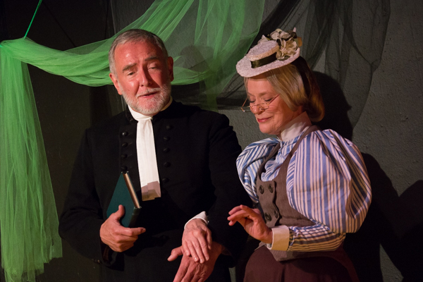 Photo Coverage: First look at Curtain Players' THE IMPORTANCE OF BEING EARNEST Image