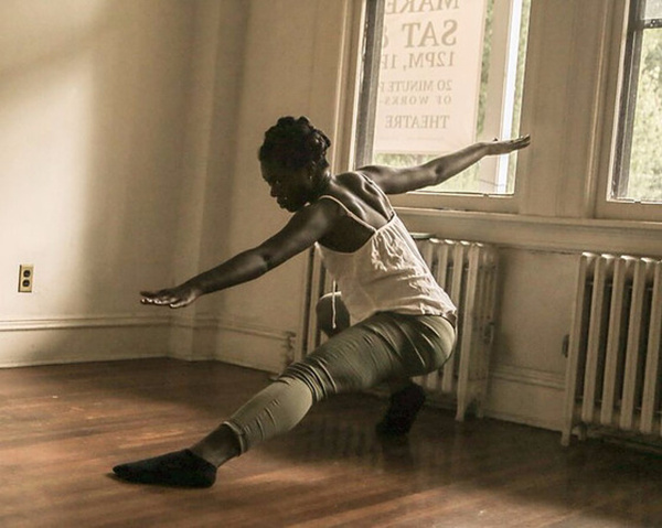 Photo Flash: Look Inside the Home of DAUGHTERS OF TROY Image