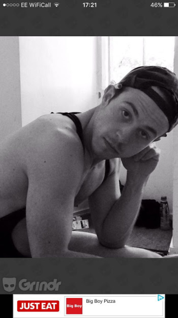 Photo Flash: 5 Guys Chillin' Hits NYC Image