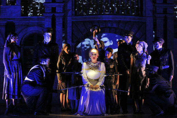 Photo Flash: First Look at KC Rep's EVITA, Starring Mariand Torres and Mauricio Martinez Image