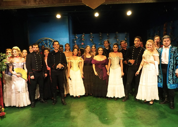 Photo Coverage: Curtain Calls and Stage Door Fun at the Rockin' MUCH ADO ABOUT NOTHING At T.U. Studios Image