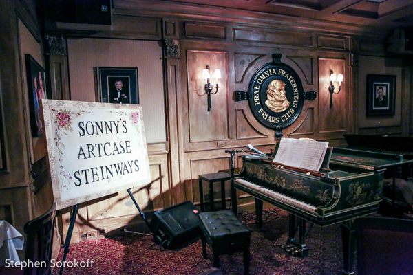 Photo Coverage: Billy Stritch Sings Mel Torme at the Friars Club Image