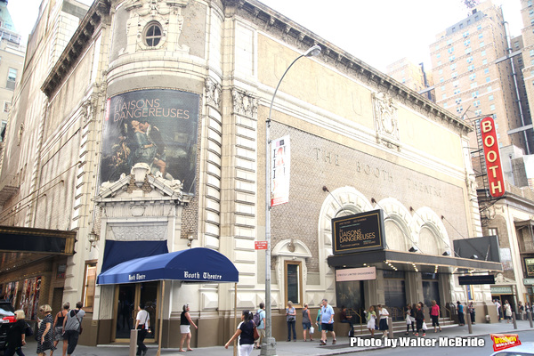Up on the Marquee: LES LIAISONS DANGEREUSES Image