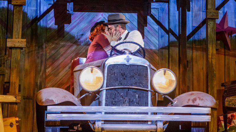 Review: Garden Theatre's Exceptional BONNIE & CLYDE Cast Makes the Most of Mediocre Material Image