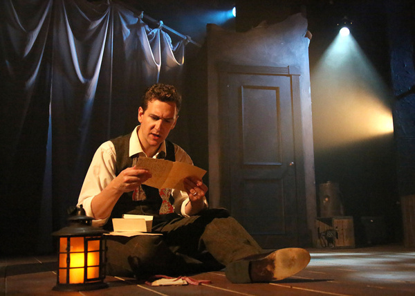 Photo Flash: First Look at Cape Rep Theatre's THE WOMAN IN BLACK Image