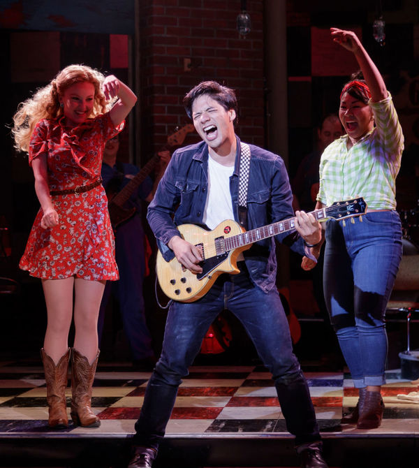 Photo Flash: First Look at Levi Kreis and More in Village Theatre's PUMP BOYS AND DINETTES Image