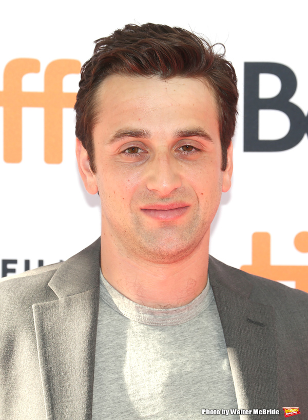 Photo Coverage: Ryan Gosling & More Attend TIFF: LA LA LAND Red Carpet Premiere  Image