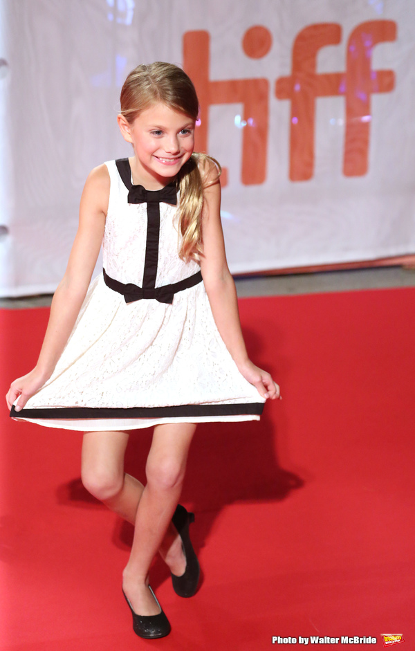 Photo Coverage: Amy Adams & More Attend TIFF: ARRIVAL Red Carpet Premiere Photo Coverage: Amy Adams & More Attend TIFF: ARRIVAL Red Carpet Premiere Image