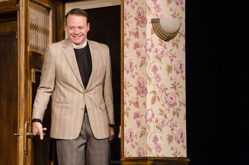 Review: The Fugard's CLYBOURNE PARK a 'Woke' Look at White Privilege and Gentrification Image