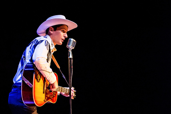 Photo Flash: Sneak Peek of Hank Williams Show at Reilly Arts Center Image