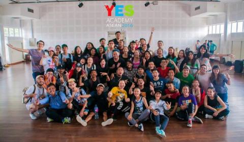 BWW Interview: Nikki Snelson and Peter Thoresen on YES Academy ASEAN and the Talents of ASEAN Broadway Hopefuls