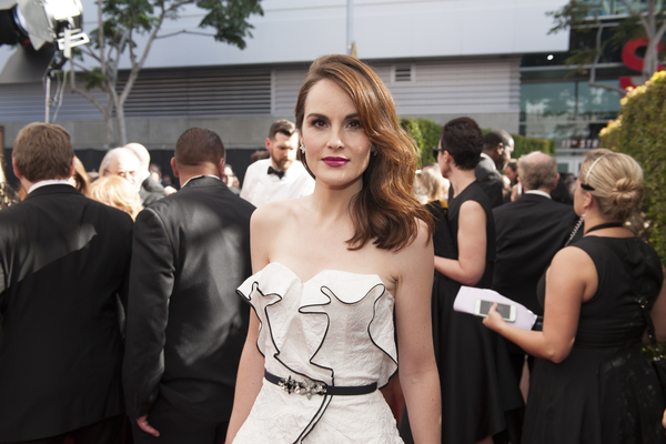 Photo Flash: 68th Annual Emmy Award Red Carpet Photo Coverage Image