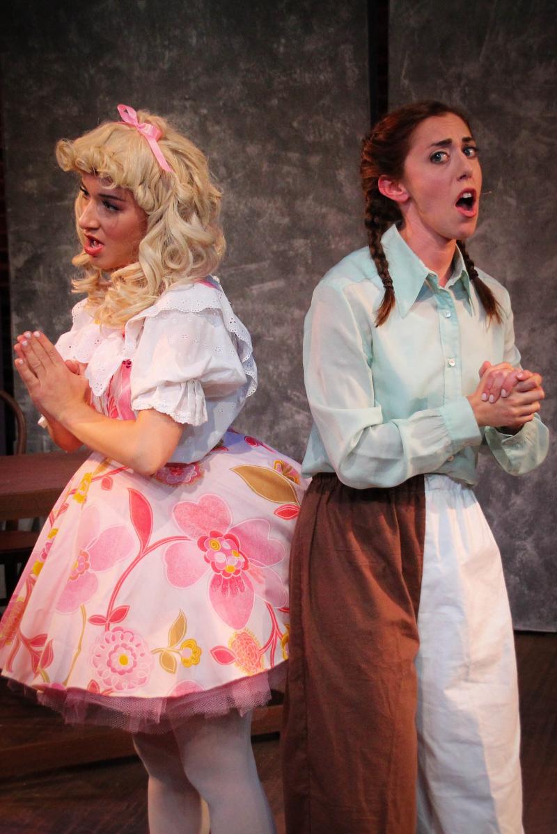 Review: GYPSY at Music Theatre Of Connecticut Image