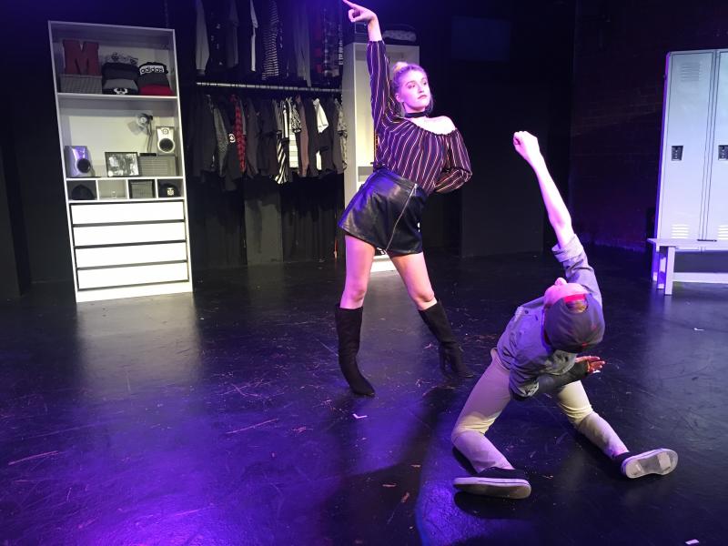 BWW Review: GENERATION ME Tackles Important Teen Issues