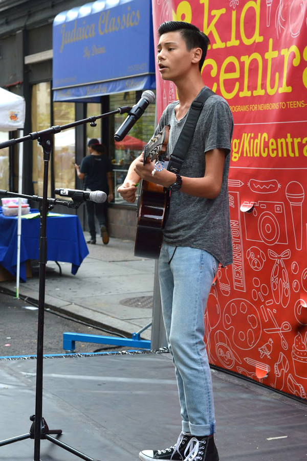 Photo Flash: Cabaret for a Cause Performs at This Year's 92Y Street Festival Image