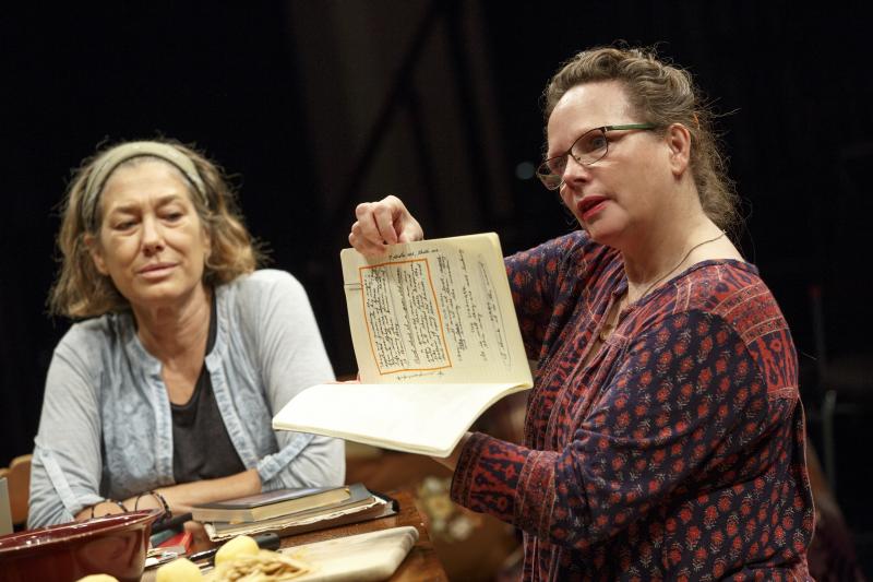 Review: Richard Nelson Continues Election Year Trilogy With WHAT DID YOU EXPECT? Image