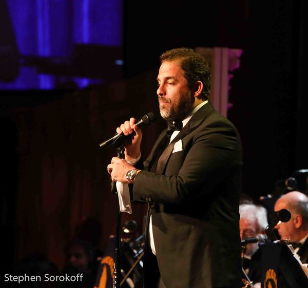 Photo Coverage: Leonardo DiCaprio, Robert De Niro and More Fete Martin Scorsese at Friars Club Image