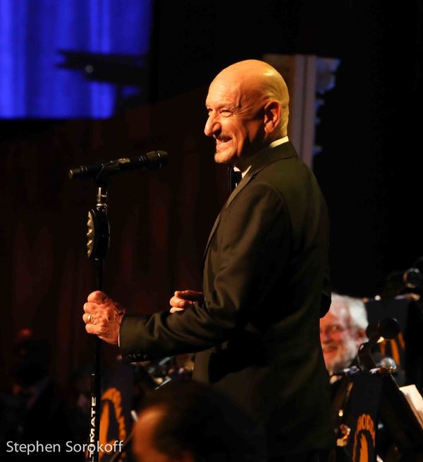 Photo Coverage: Leonardo DiCaprio, Robert De Niro and More Fete Martin Scorsese at Friars Club Image