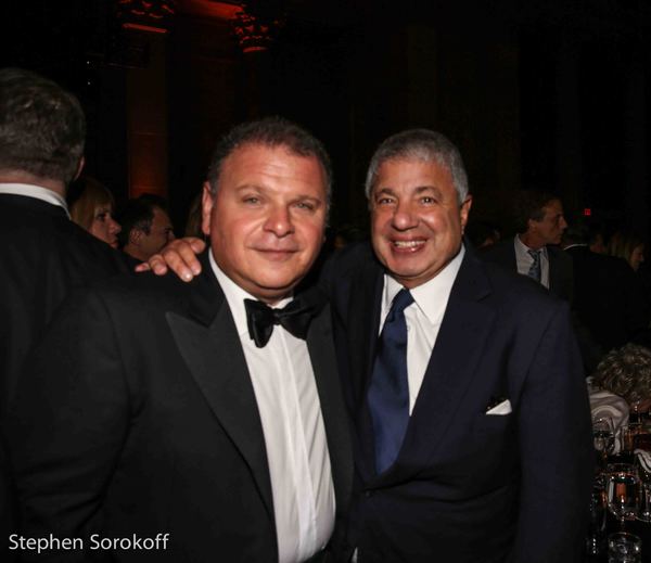 Photo Coverage: Leonardo DiCaprio, Robert De Niro and More Fete Martin Scorsese at Friars Club Image