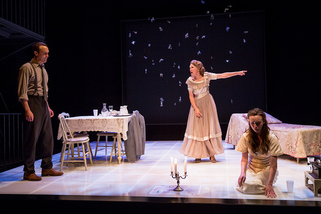 Review: THE GLASS MENAGERIE at Denver Center Theatre Company Image