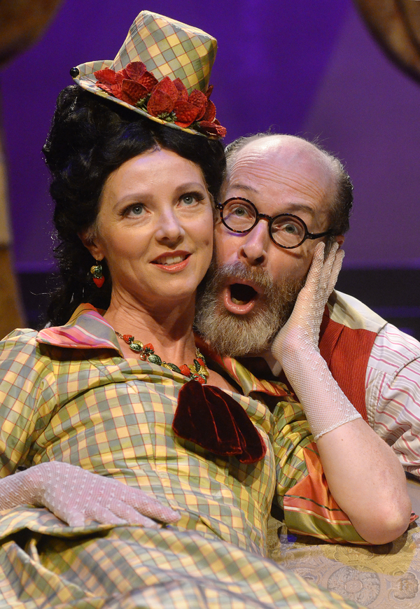 Photo Flash: First Look at 2nd Story Theatre's THE LADIES MAN Image