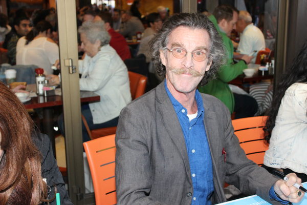 Photo Coverage: BC/EFA Flea Market 2016 Celebrity Autograph Table Image