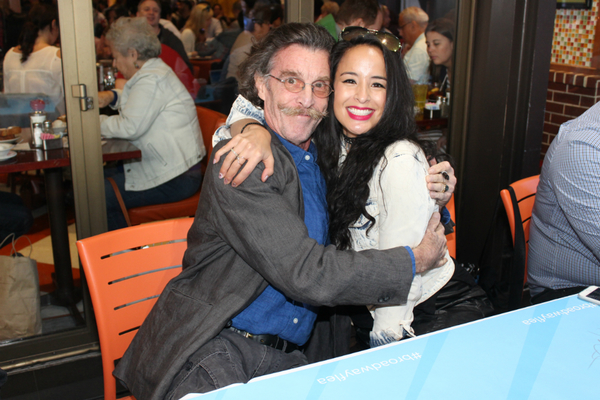 Photo Coverage: BC/EFA Flea Market 2016 Celebrity Autograph Table Image