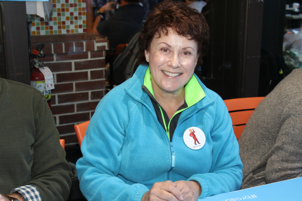 Photo Coverage: BC/EFA Flea Market 2016 Celebrity Autograph Table Image