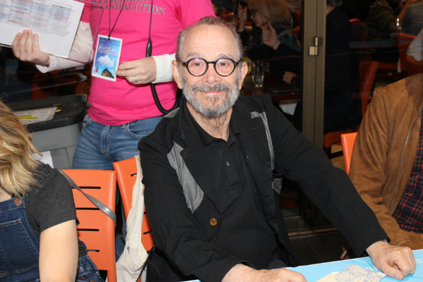 Photo Coverage: BC/EFA Flea Market 2016 Celebrity Autograph Table Image